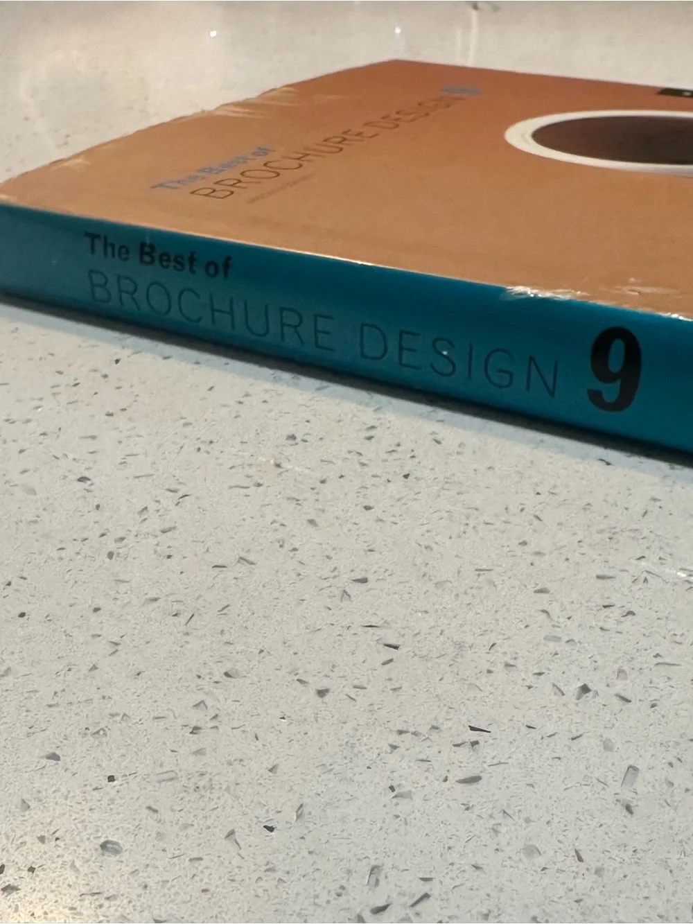 Vintage design book -The Best of Brochure Design #9 - 2006 hardcover 237 pages